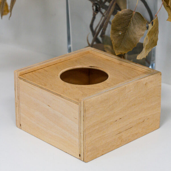 Диспенсер деревянный (куб)